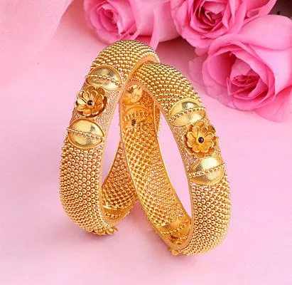 Test item – handcrafted gold Bangles